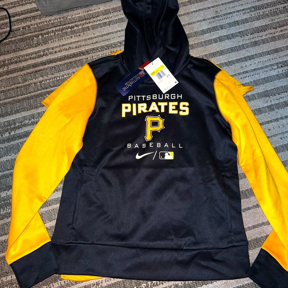 Pittsburgh Pirates women’s sports hoodie
